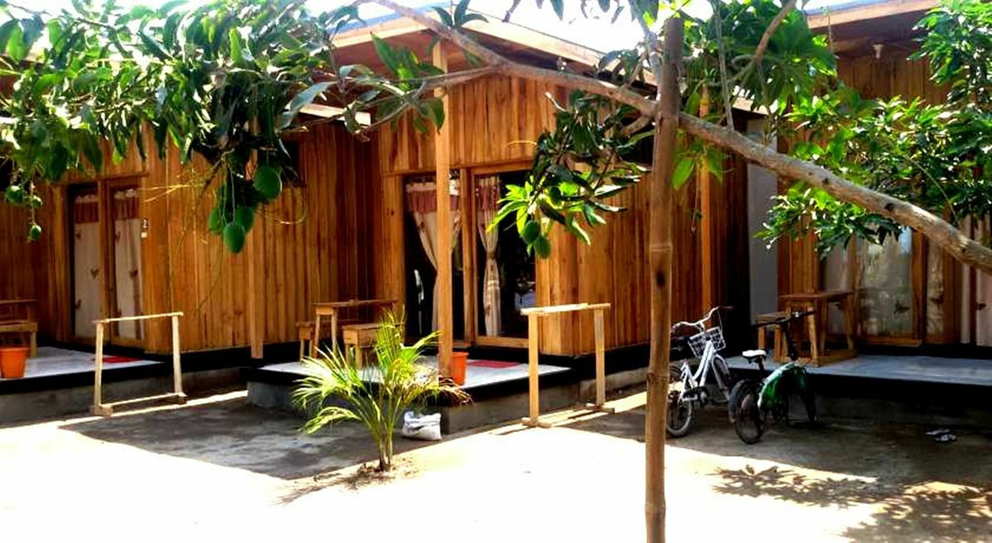 Beach Box Bungalow Gili Trawangan Zewnętrze zdjęcie